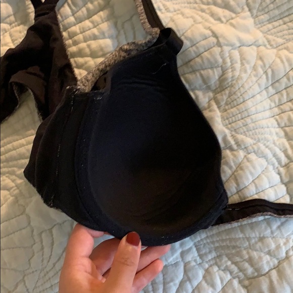 Victor’s secret strapless M sports 34D bra bundle - Picture 7 of 12